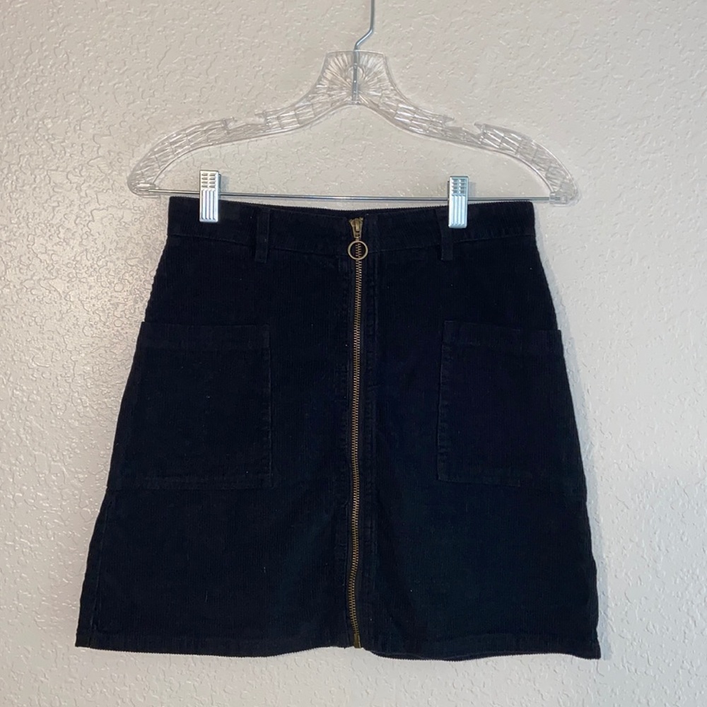Black Altar’d State Skirt. Like New.